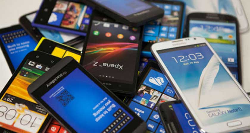 India is expected to beat US in smartphone shipments by 2019
