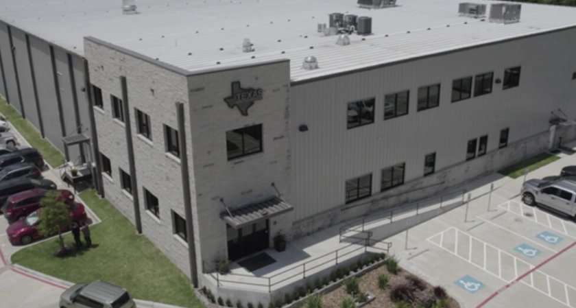 The Role of Custom Injection Molding in Modern Manufacturing Industry