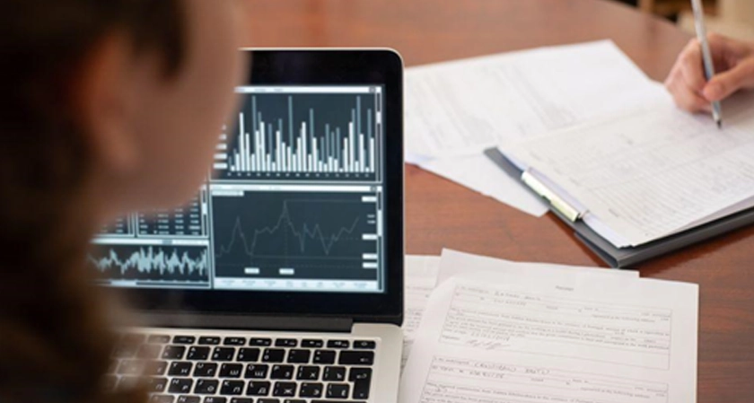 How to Decide If a Master&rsquo;s in Data Science and AI Is Worth It
