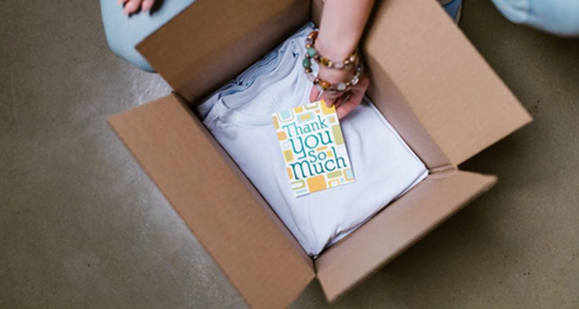 Why Business Cards Still Matter in E-Commerce