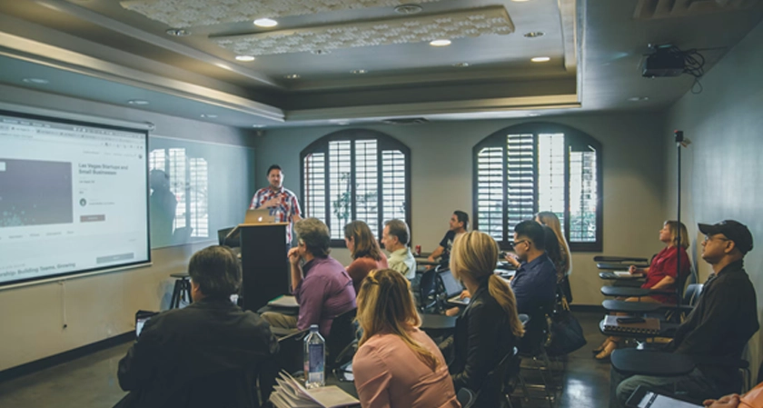 Presentation Trends for Visual Storytelling in Business Education