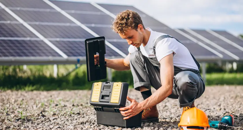 Smart off-grid solar inverter system for reliable renewable power and energy savings