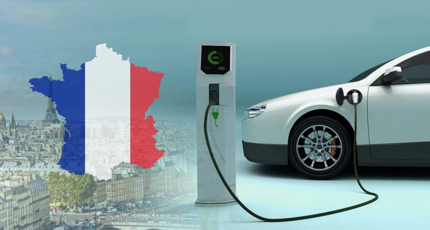 France opens first battery facility