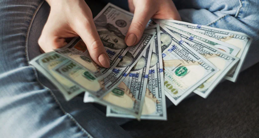 How to Save Money When Gambling Online