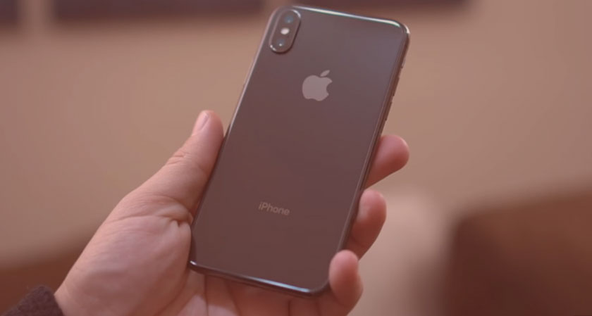 Luxury Smartphone Manufacturer Planning LCD iPhone with a Metal Case for 2018