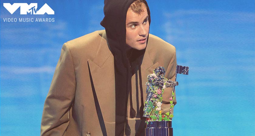 At the MTV Video Music Awards 2021, Justin Bieber wins Artist of the year